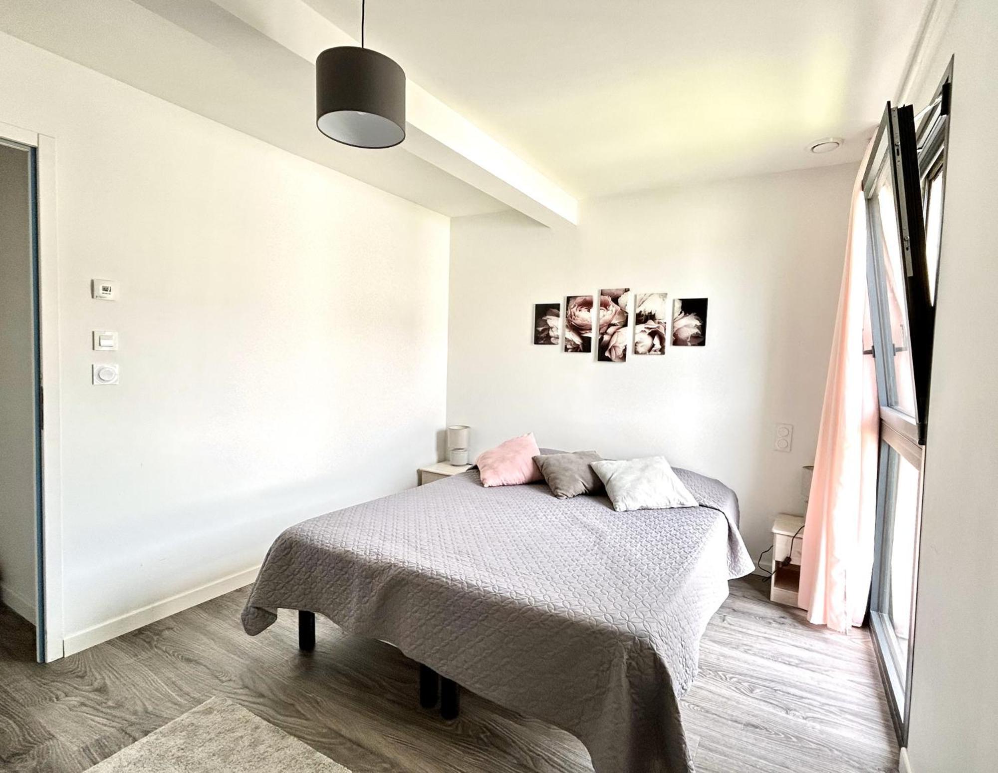 Du Vignoble A L'Atlantique - Residence Montifault Gites Du 2 Au 3 Pieces Le Pallet ภายนอก รูปภาพ